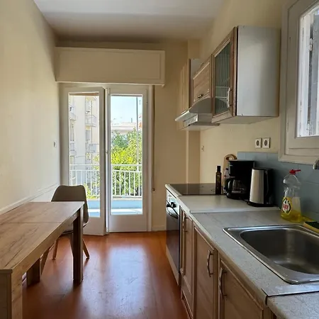 Apartment Alimos House *