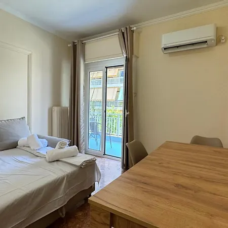Apartment Alimos House Athens