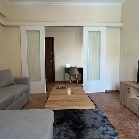 Apartment Alimos House *